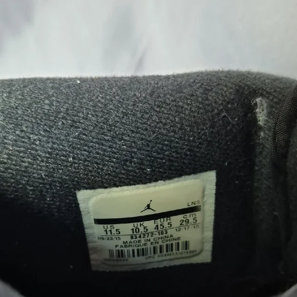 Air Jordan Retro 2 Wing It Sneakers Men's 11.5 - Picture 16 of 16